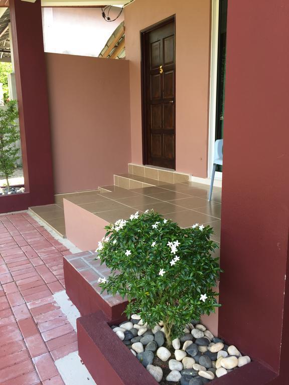 Harmony Guesthouse Sdn Bhd Padang Mat Sirat Kültér fotó
