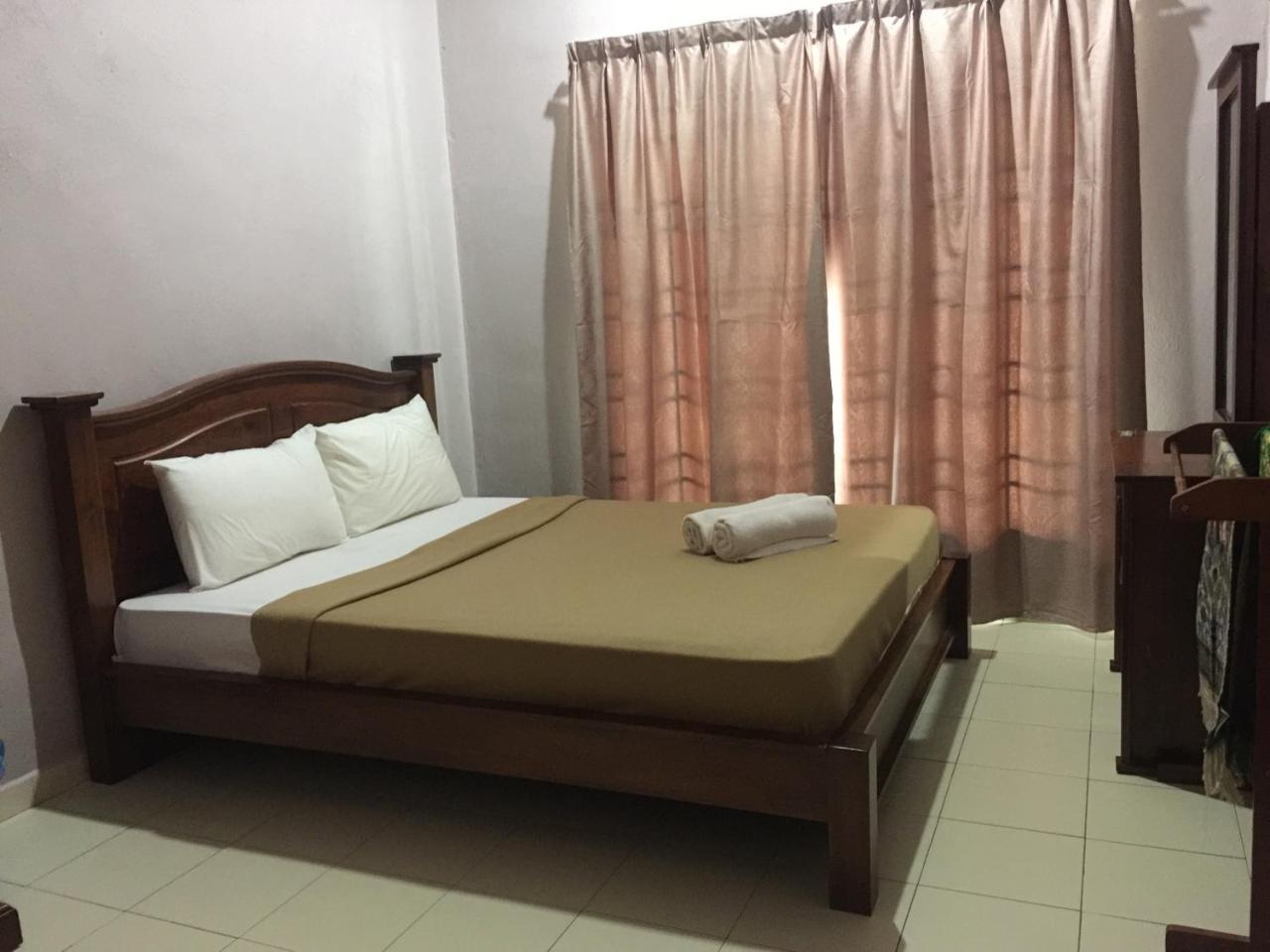 Harmony Guesthouse Sdn Bhd Padang Mat Sirat Kültér fotó